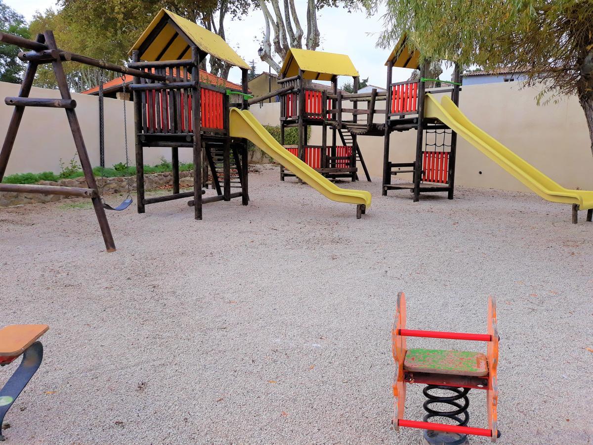 Camping Le Pre Saint-Andre Souvignargues Luaran gambar